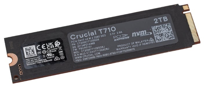 crucial t710 ssd angle 3